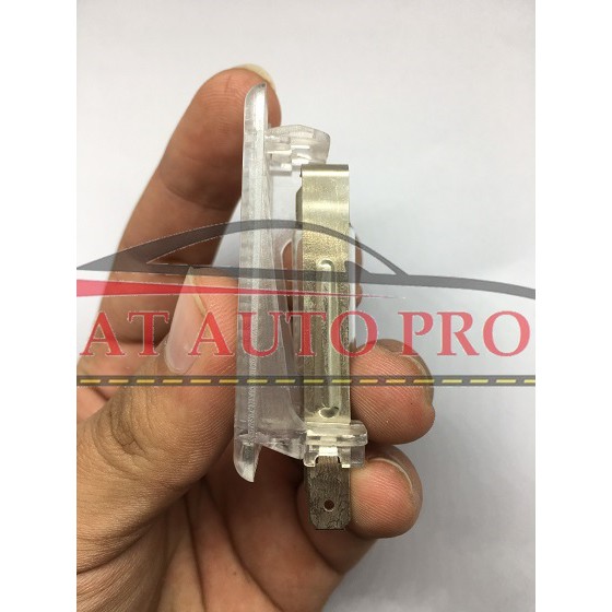 Đèn gắn cốp sau,biển số ô tô