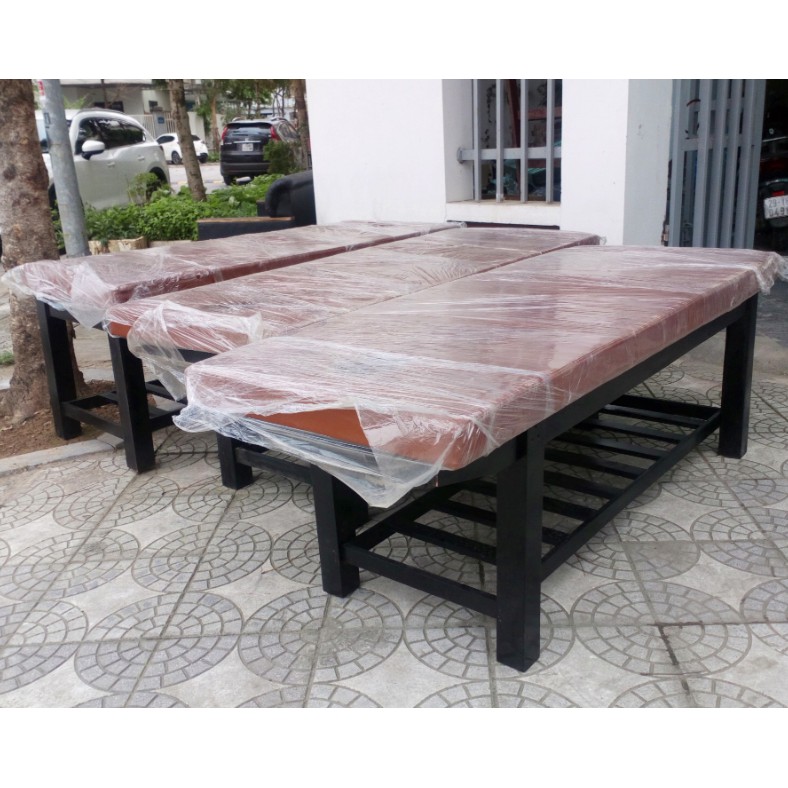 Đệm giường spa_nệm giường spa, bọc da, có khoét lỗ + kèm gối