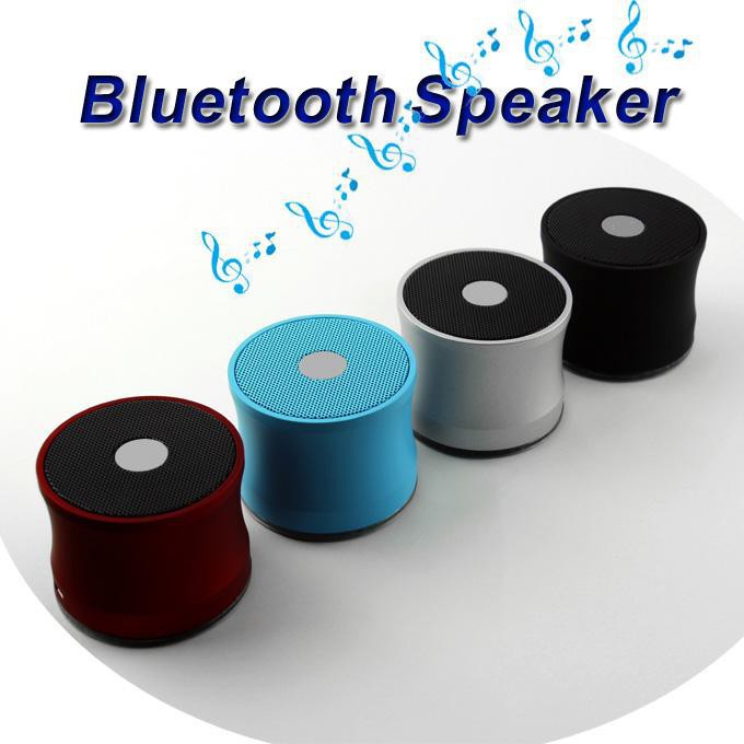 Xả hàng Loa bluetooth EWA A109 Tiện lợi