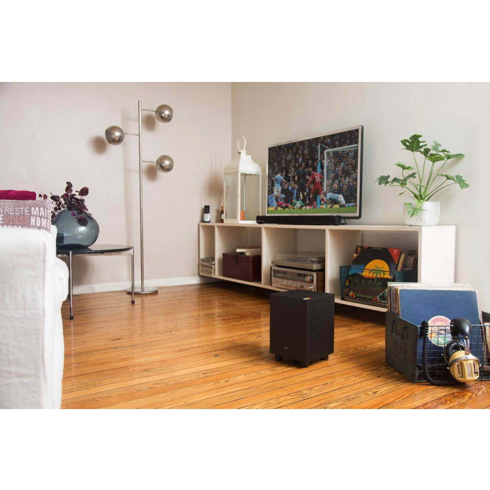 Loa Thonet & Vander DUNN