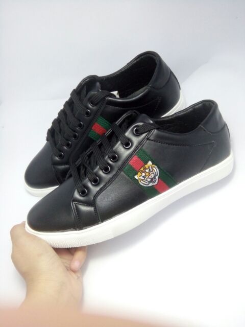 Giầy nam hổ thêu đẹp (còn sz 39) | BigBuy360 - bigbuy360.vn