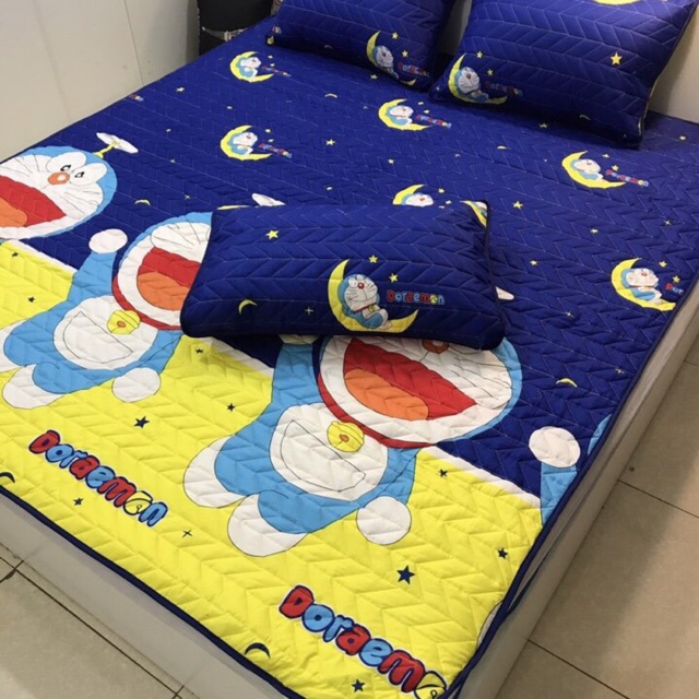 Xả 1 chiếu poly như hình size m6x2m. 200k