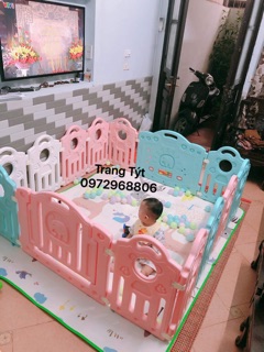 Bộ quây nhựa nguyên sinh an toàn cho be tặng kèm thảm và bóng