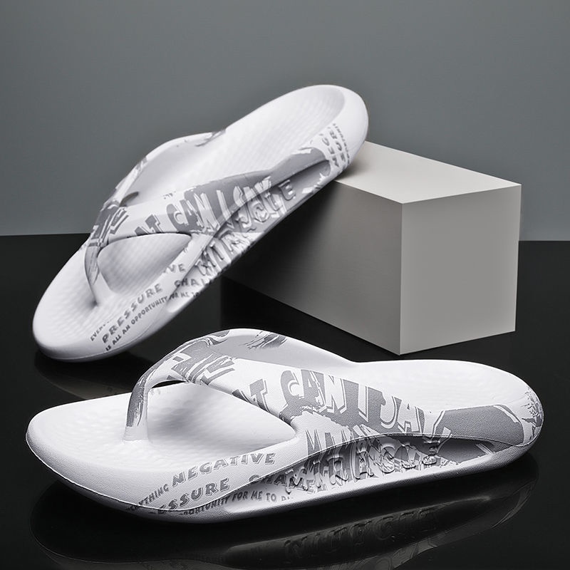 Dép Xỏ Ngón Đế Dày Mềm Mại Chống Trượt Thời Trang Mùa Hè Cho Nam