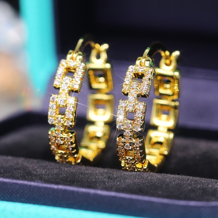 Khuyên Tai Tròn Phối Dây Xích Đính Đá Zircon Đơn Giản Phong Cách Âu Mỹ Cho Nữ