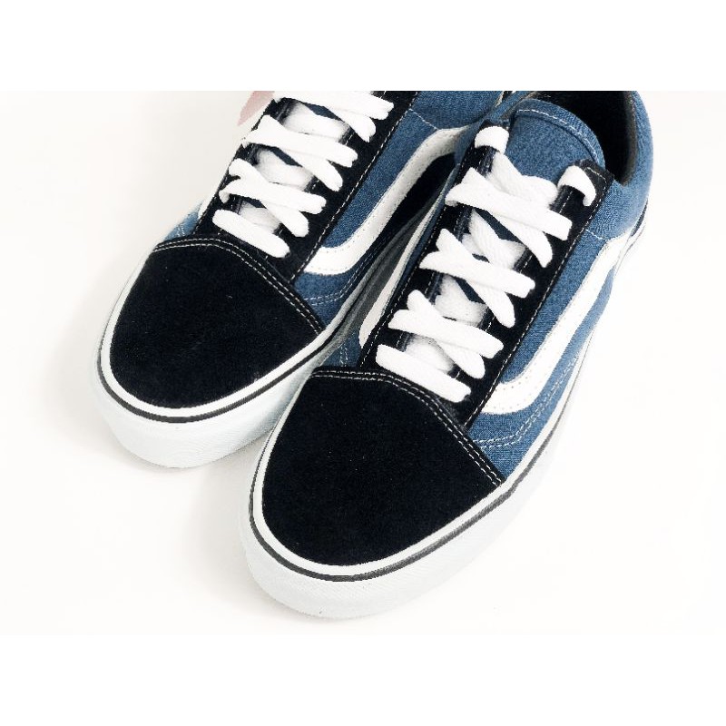 Giày Vans Màu Xanh Navy Năng Động Thời Trang