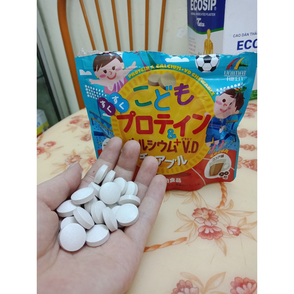 KẸO NGẬM BỔ SUNG CANXI CHO BÉ VỊ SỮA CHUA 90 VIÊN - HÀNG NHẬT NỘI ĐỊA - DATE THÁNG 01/2025