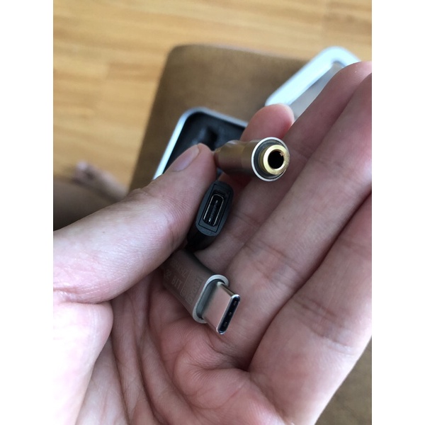 Jack chuyển Type C ra 3.5  giải mã âm thanh 32 bit siêu hay