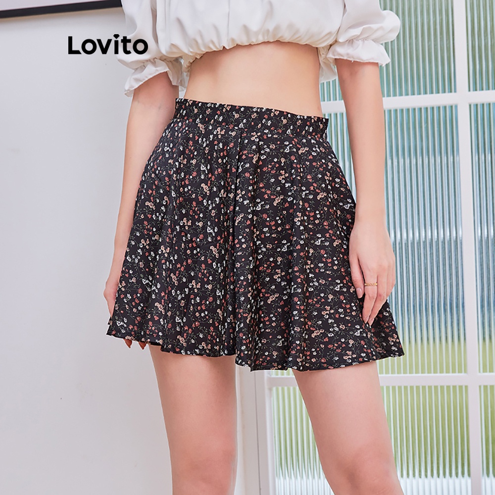 Chân váy chữ A Lovito dàng ôm vừa vặn họa tiết hoa nhí SKLDYP2130 (Màu đen)