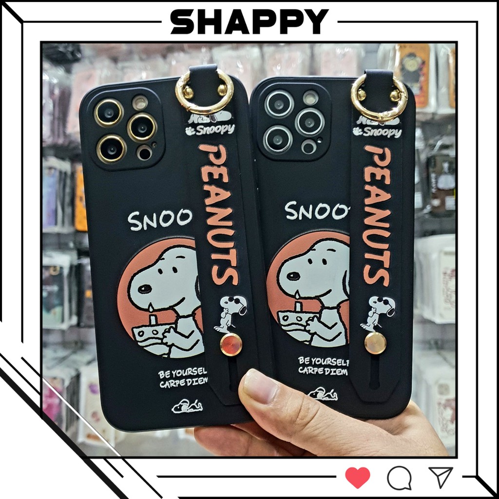 Ốp Lưng IPhone Snoopy Dẻo Kèm Đeo Tay Viền Vuông Các Dòng 7Plus/8Plus/X/XS/XsMax/11/11ProMax/12ProMax [Shappy Shop]