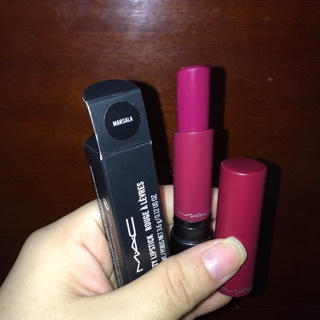 SON MAC LIPTENSITY LIPSTICK ROUGE À LÈVRES.