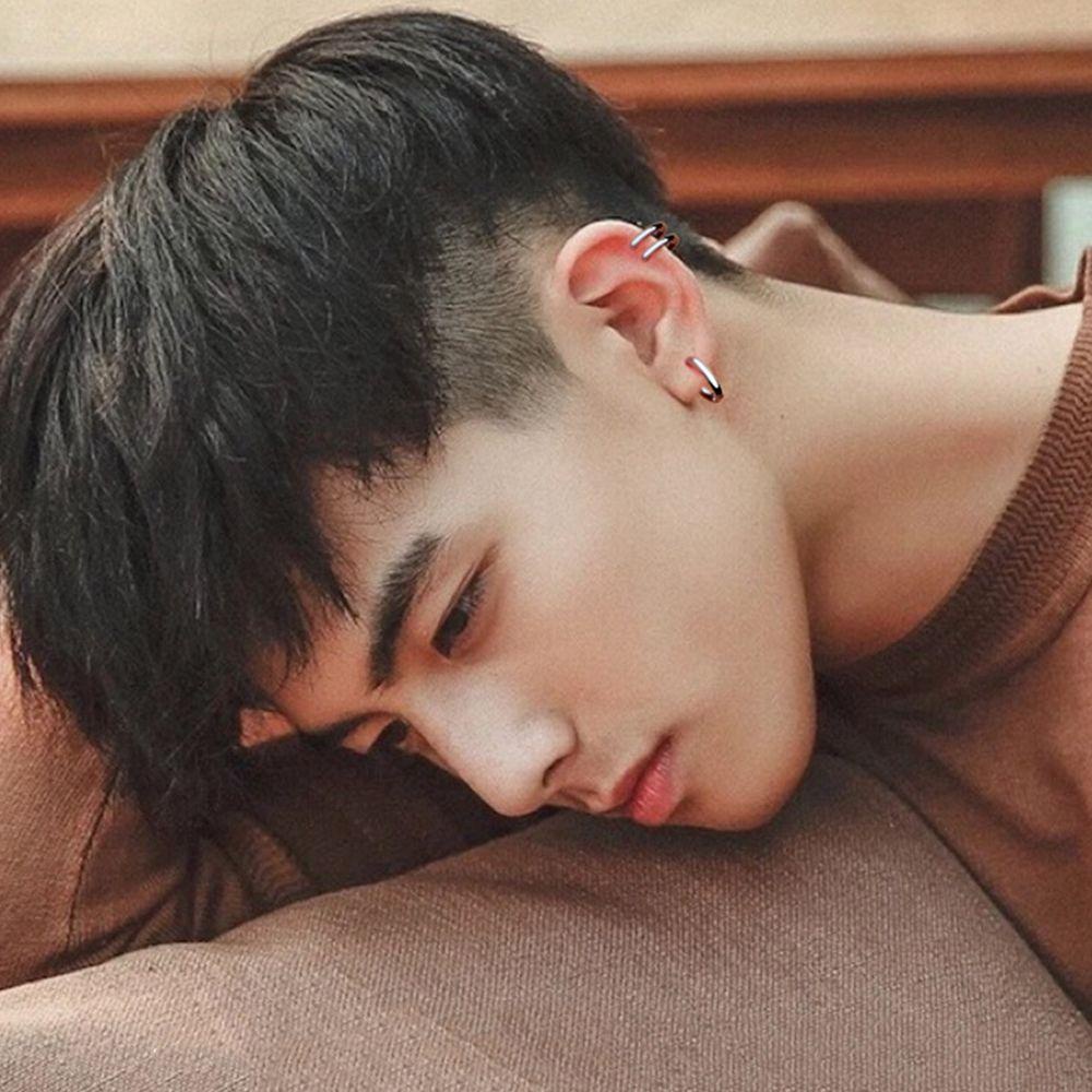 Bông Tai Dạng Kẹp Bằng Thép Titan Thời Trang Đường Phố Cá Tính Dành Cho Nam Nữ