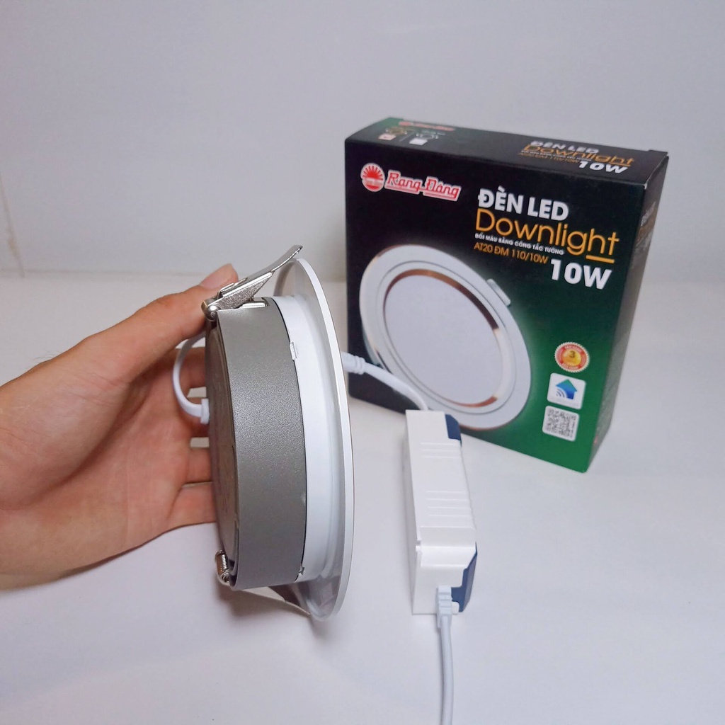 Đèn LED âm trần downlight đổi màu AT20 Rạng Đông