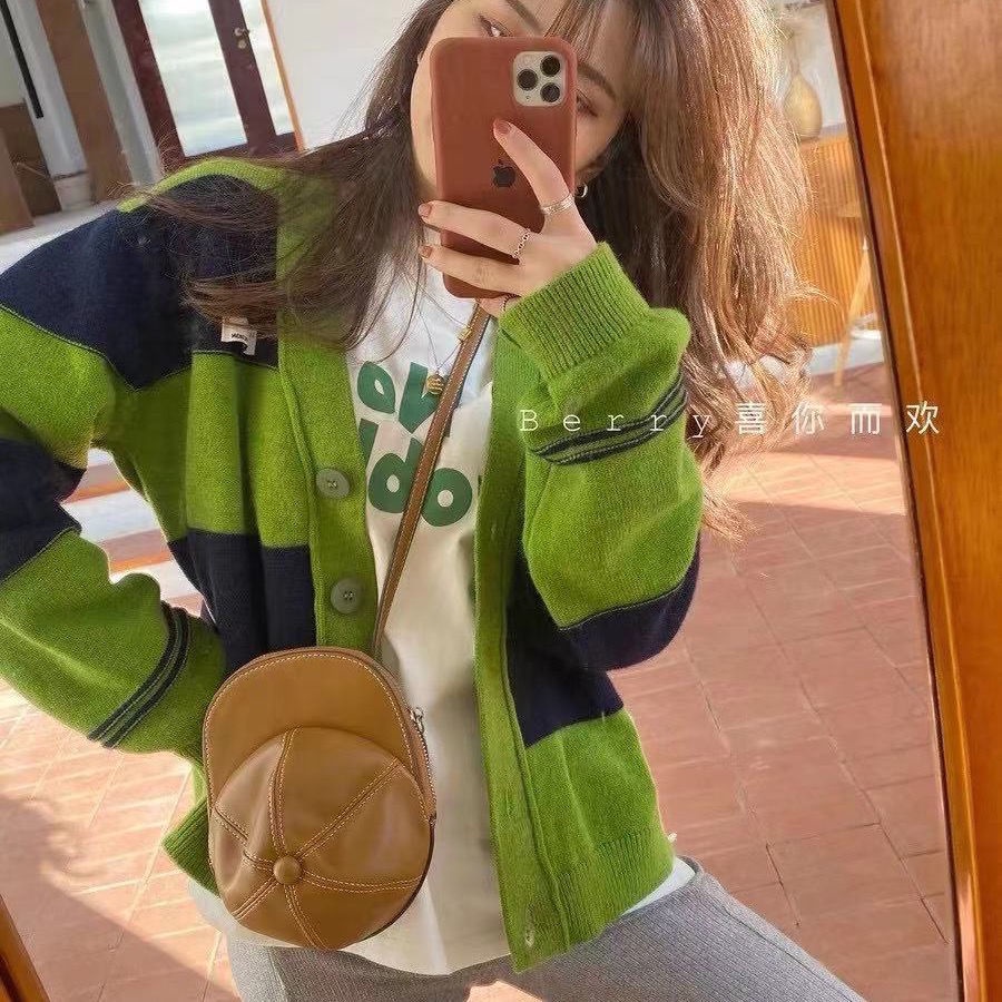 Áo Khoác Cardigan Dệt Kim Dáng Ngắn Họa Tiết Kẻ Sọc Màu Xanh Lá Phong Cách Hàn Quốc Thời Trang Cho Nữ