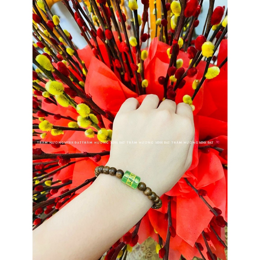 Vòng tay trầm hương đính đá phong thủy  giá xưởng