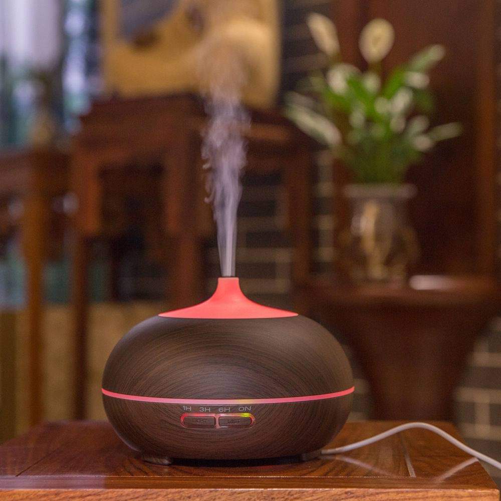 Máy xông tinh dầu bí ngô 550ml Hoa Nén - Tặng kèm tinh dầu và remote, tự tắt khi hết nước, chế độ phun mạnh mẽ
