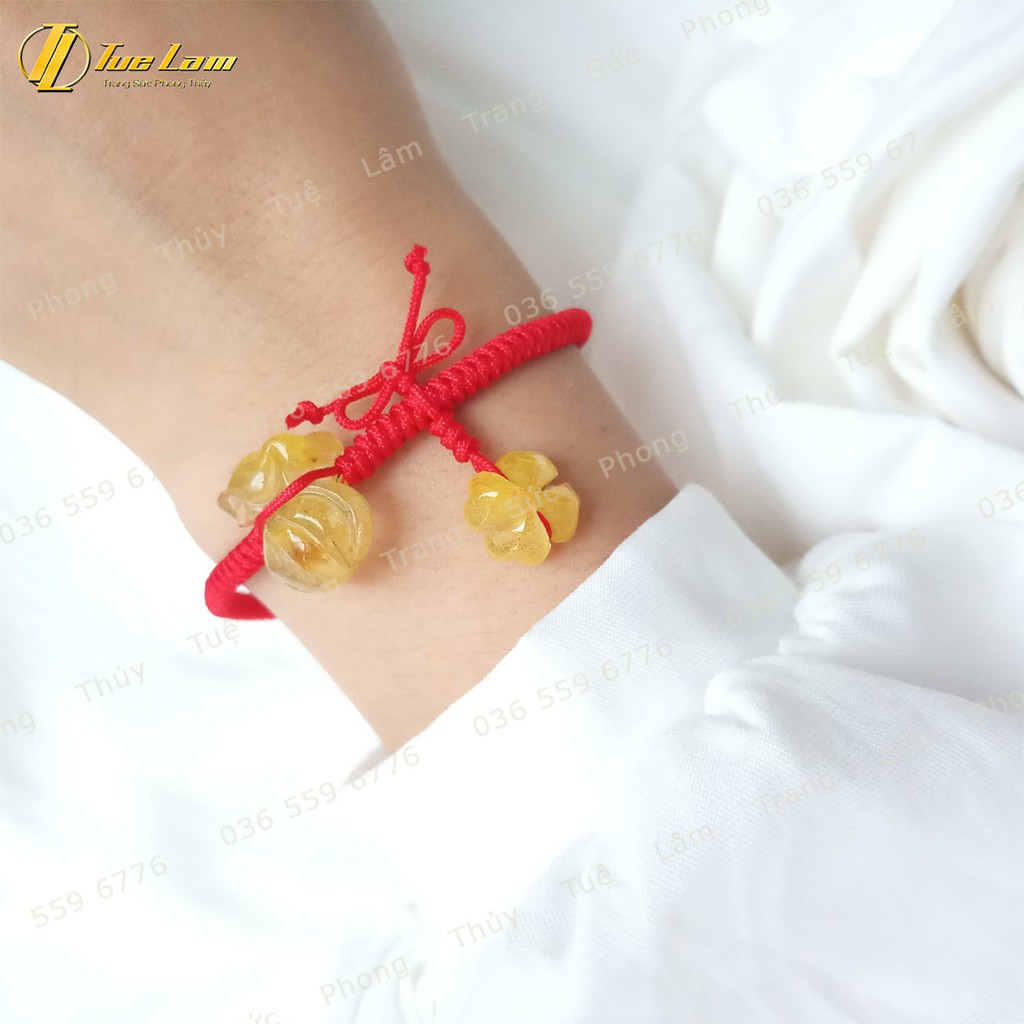 [Handmade] Vòng Chỉ Đỏ charm túi tiền cỏ 4 lá TA tóc vàng