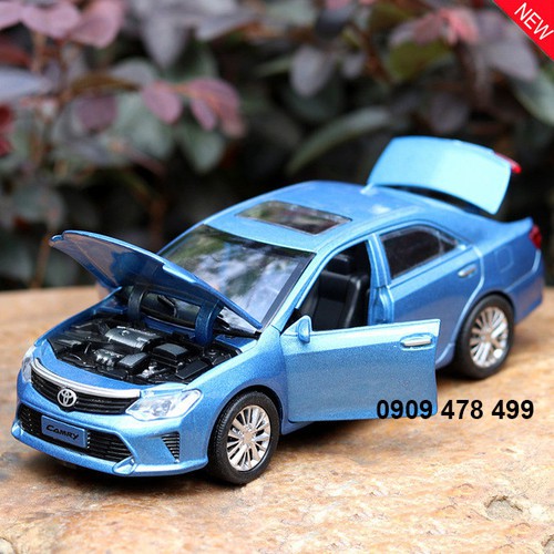 Xe Mô Hình Kim Loại Toyota Camry - Miniauto - Tỉ Lệ 1:32 - 9872