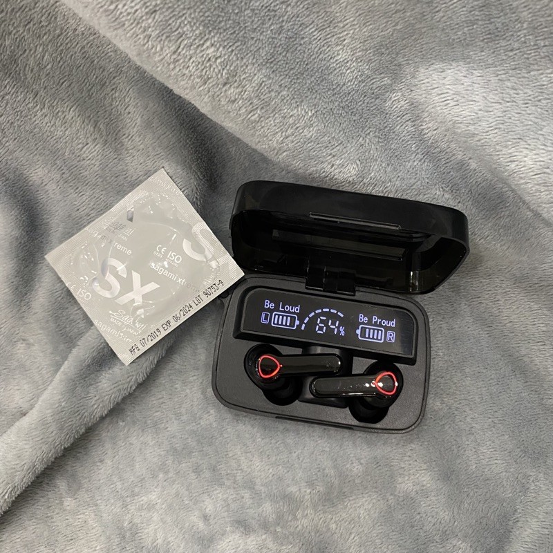 Tai nghe bluetooth không đây M19 Pro nghe nhạc EDM remix cực đã pin siêu trâu dock sạc có led màn hình tráng gương