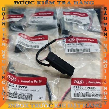 Công tắc mở cốp xe ô tô Kia Morning, Huyndai i10 dùng chung mã 81260 1W220 nhocslun