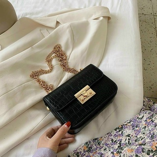 Túi nữ khoá miu da rắn