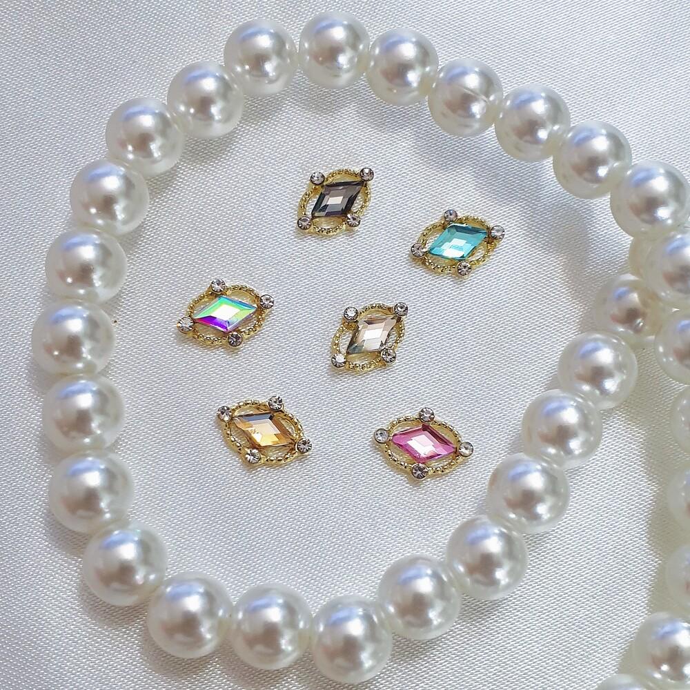 Charm Tim Cổ Điển | Màu Vàng Kim Loại Trang Trí Móng CT