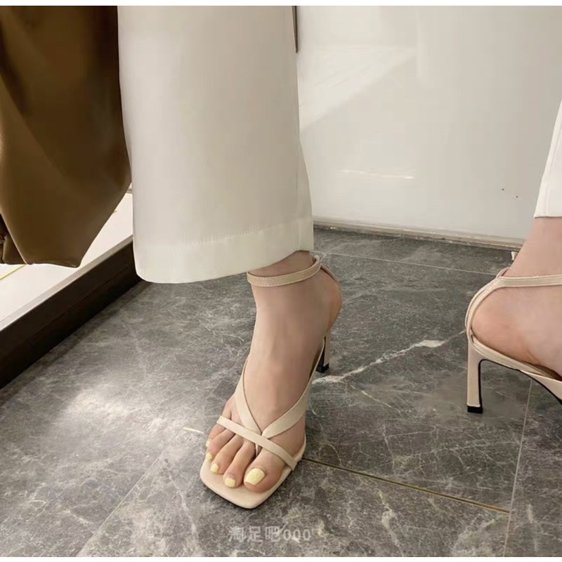 Sandal nữ xỏ ngón gót nhọn 768-1 - kachihouse