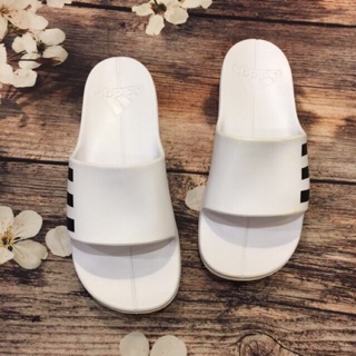 Dép adidas chính hãng