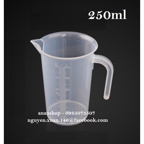 ca đong nhựa 250ml (M2)