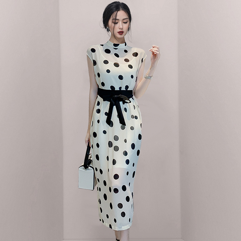 Đầm Voan Với Họa Tiết Chấm Bi Xinh Xắn Dành Cho Nữ