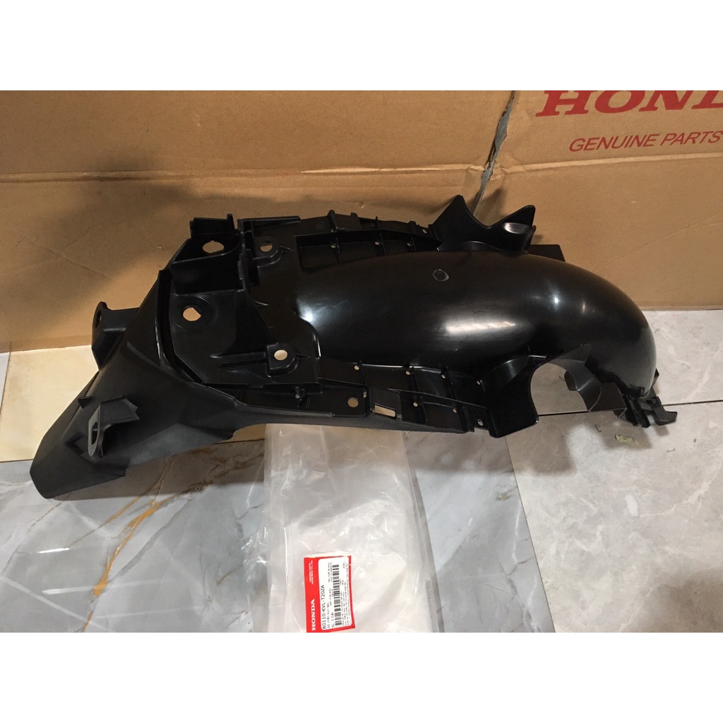Bộ chắn bùn sau - đuôi bắt biển HONDA WAVE RSX100 năm 2008.  80110KVLT20ZA