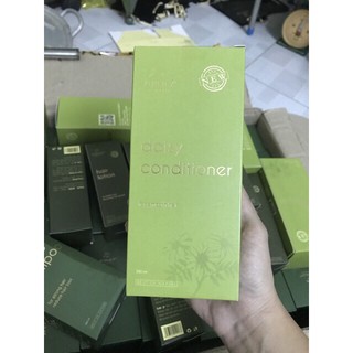 Dầu xả Vijully Daisy Conditioner 280ml (Chính hãng 100%)