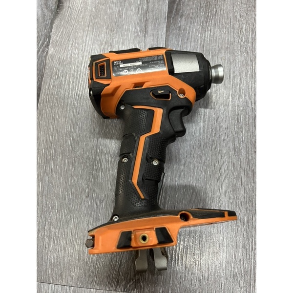 Máy bắn vít pin AEG BSS18B3
