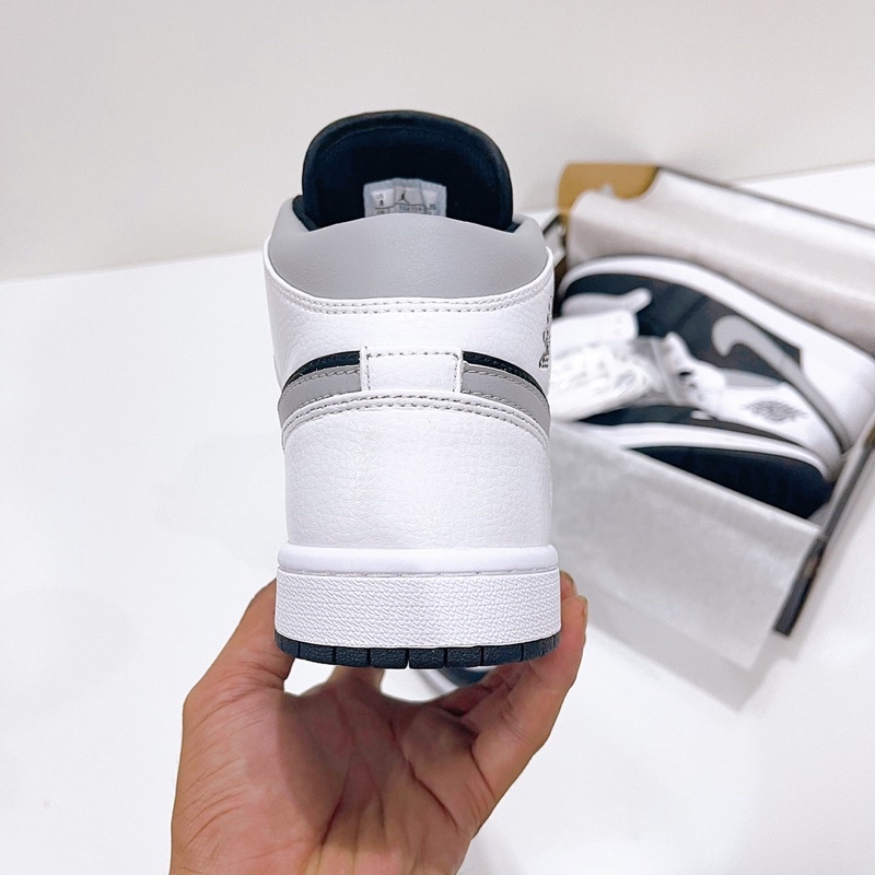 Giày sneaker cổ cao | Jordan Mid White shadow fullbox và phụ kiện