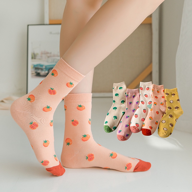Cartoon vegetables Printed Crew Socks Women Cotton Funny Strawberry Tube Socks Ladies Skateboard Hosiery