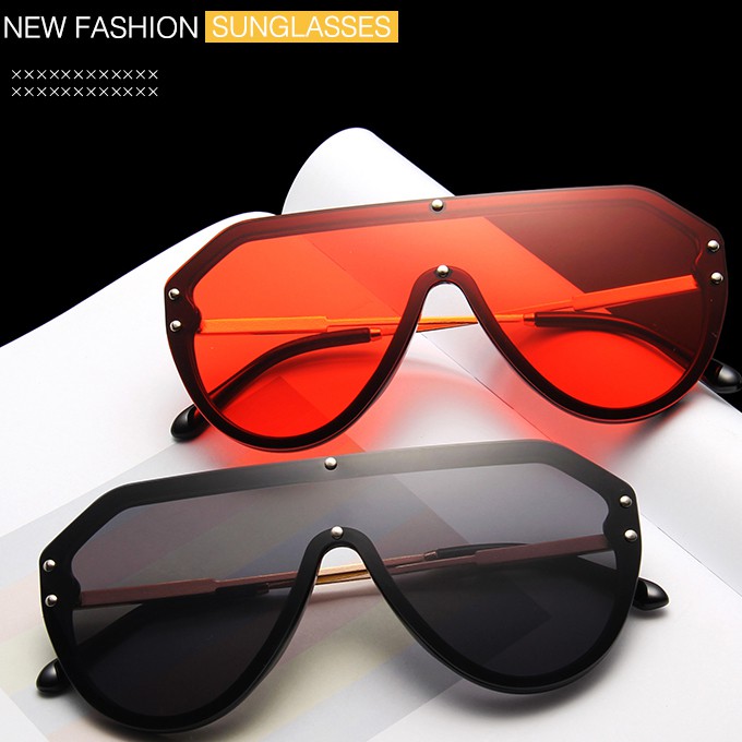 Kính mát gọng kim loại phong cách One Piece thời trang