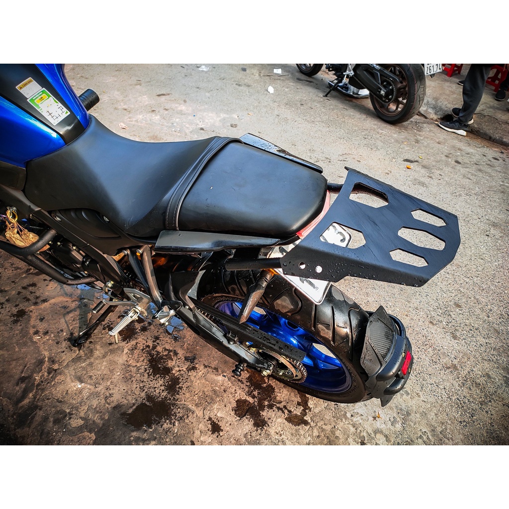 Baga dành cho Xe Máy Yamaha MT15, Sản phẩm Thép Dầy sơn tĩnh điện, chịu được tải lớn .