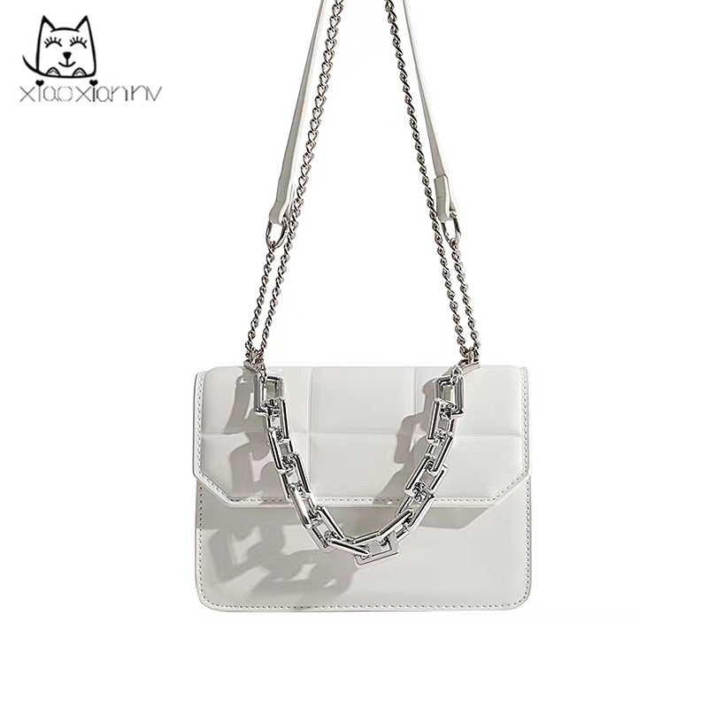 Túi Xách Đeo Vai Hình Vuông Nhỏ Phối Dây Xích 2022 Thời Trang Chất Lượng Cao