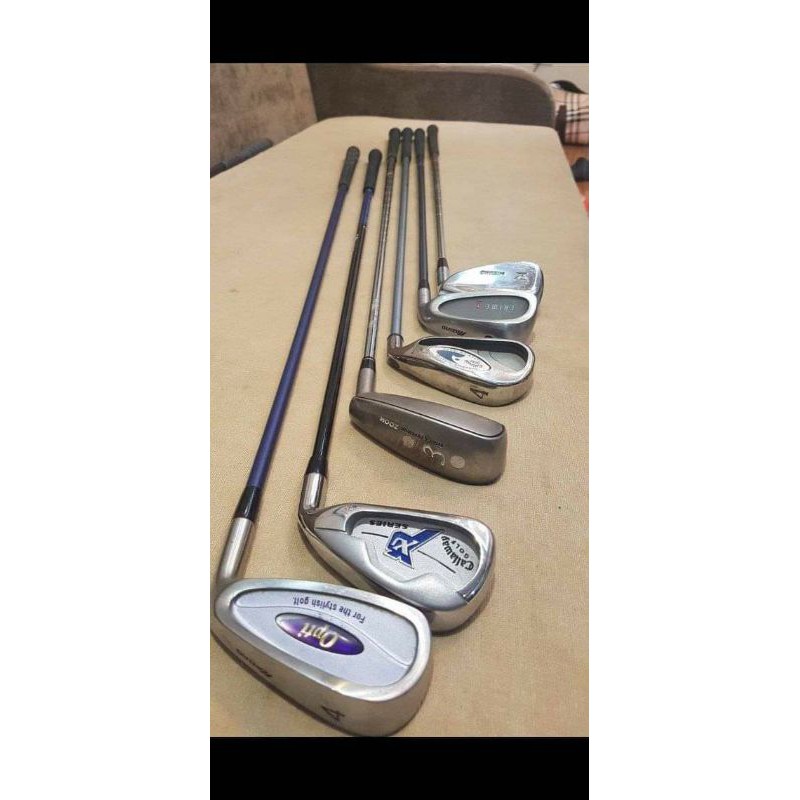 Gậy golf bãi 85%