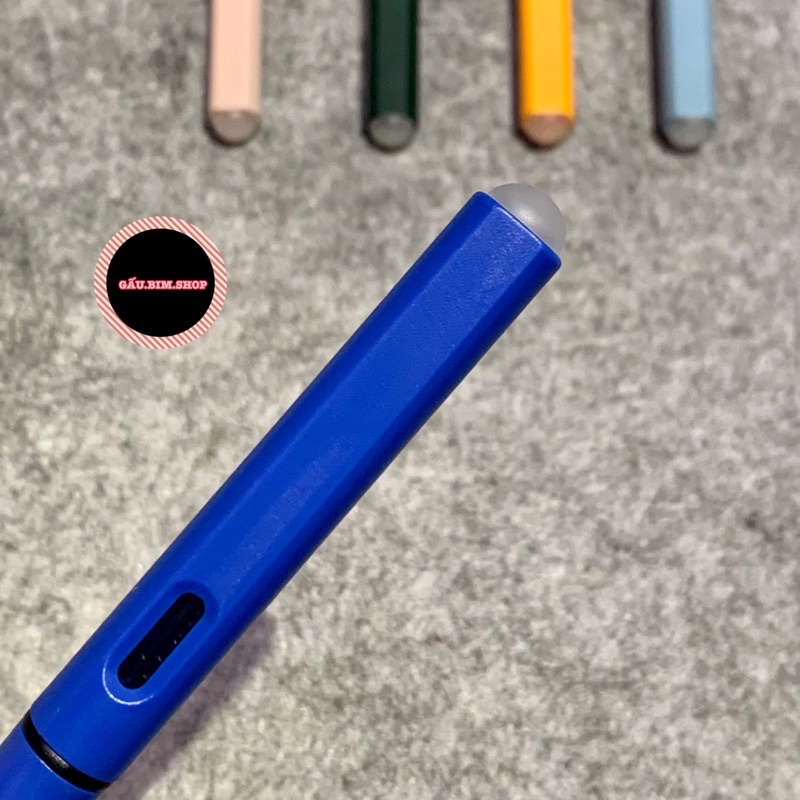 Bút máy (bút mực) thân nhám có gờ định vị tay cầm (Dùng được cả mực bơm và ống mực)