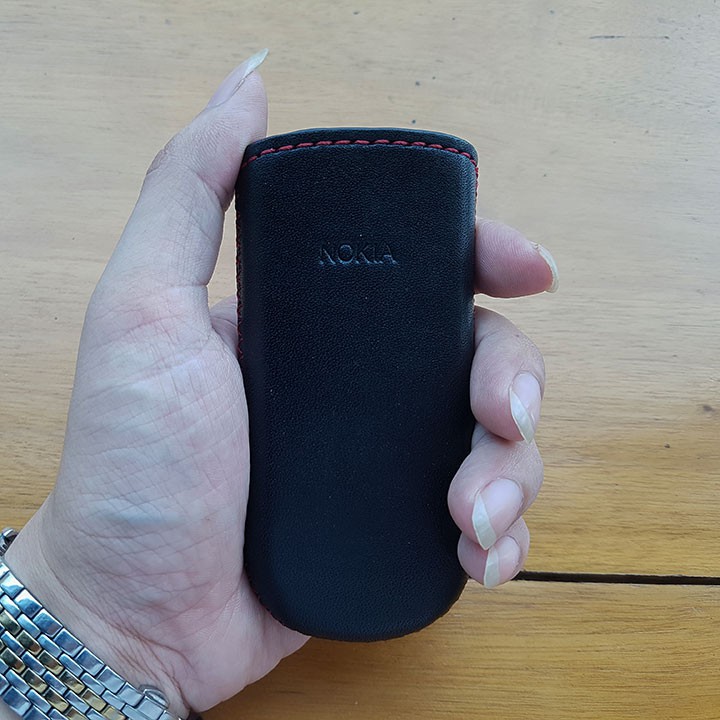 Bao da điện thoại NOKIA 6700 - Da bò thật - Đồ da thủ công - Màu đen BV0069