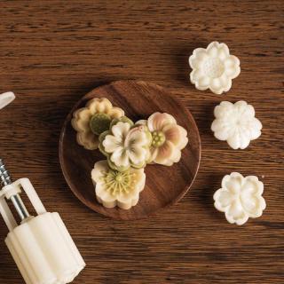 Set 4 khuôn nhấn làm bánh trung thu tạo hình hoa anh đào trọng lượng 50g tiện dụng