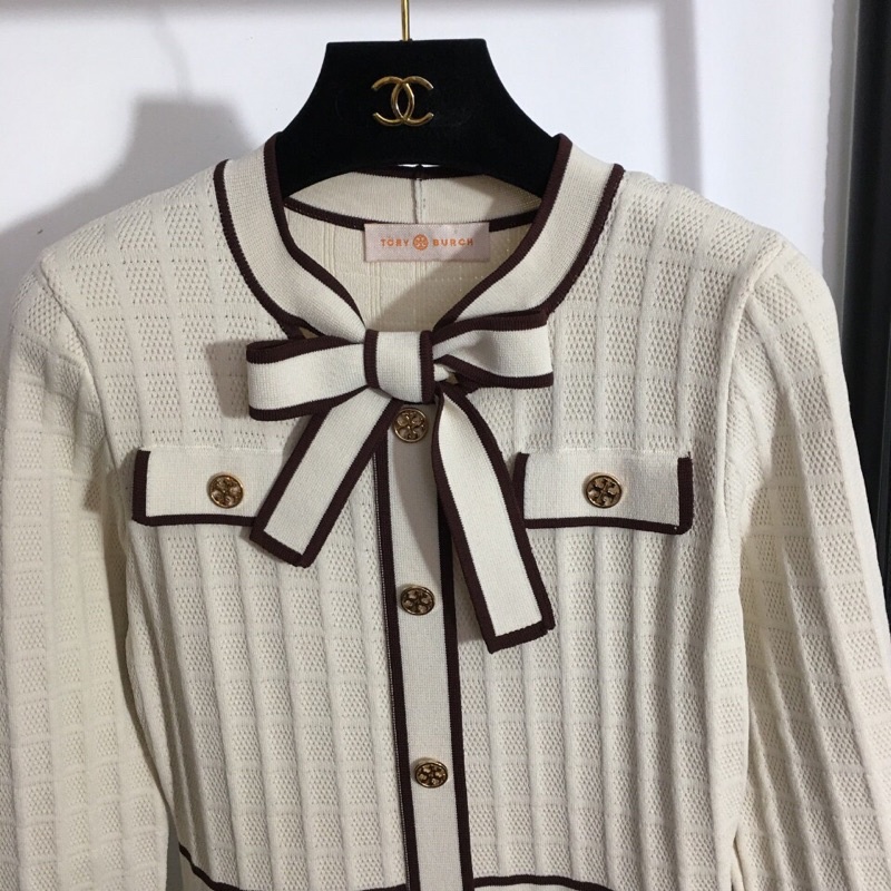 Đầm tiểu thư dáng xòe thời trang nhà Tory BURC*