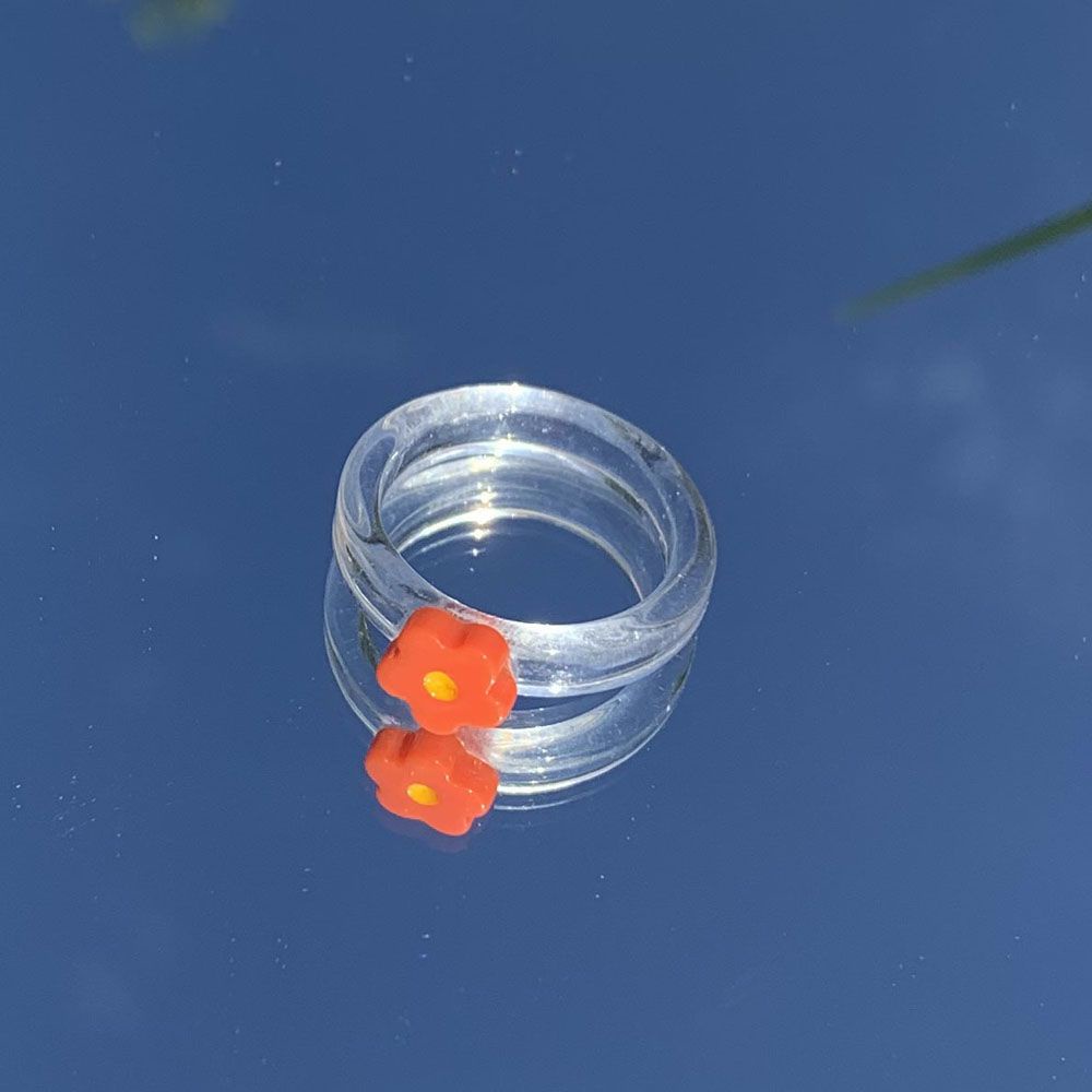 Nhẫn Nhựa Resin Trong Suốt Họa Tiết Hoa Nhiều Màu Dễ Thương Cho Nữ