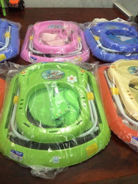 Xe tập đi AA1 cho bé có nhạc Song long. Khách liên hệ với shop để đc ưu đãi vc