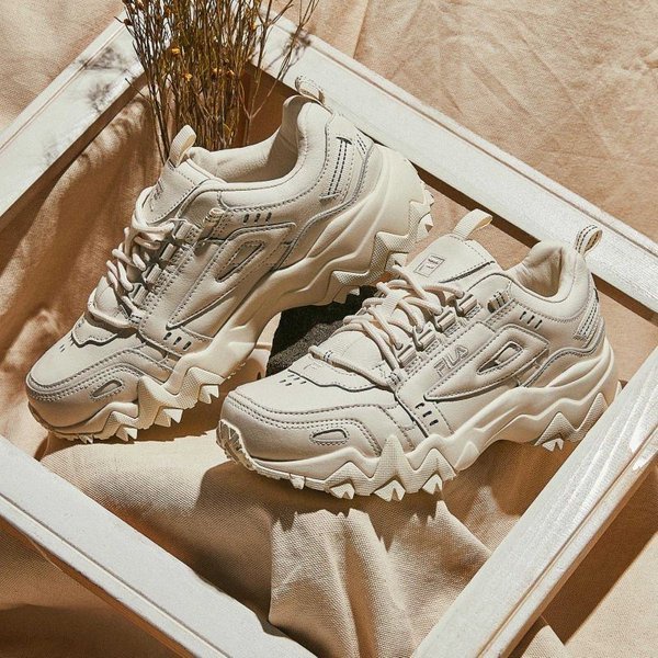 Giày Thể Thao FILA Oakmont TR Lux 1JM00843E_926