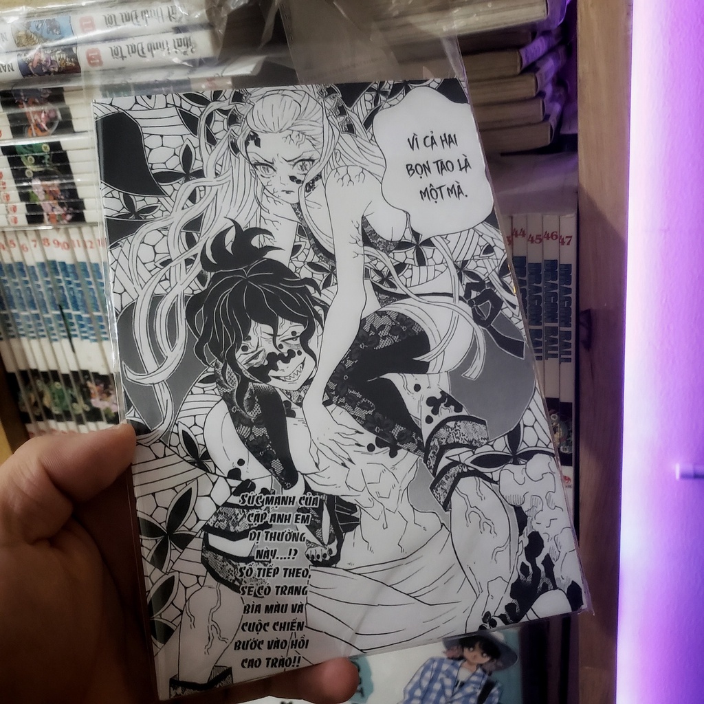 Mangawall in theo yêu cầu có sẵn keo bóc dán - tranh dán tường anime