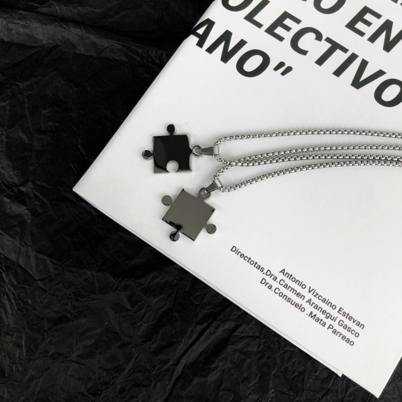 Dây Chuyền Thép Titan Mặt Mảnh Ghép Đơn Giản Cá Tính