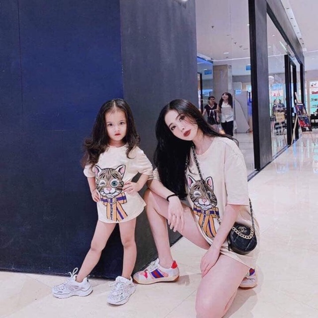 Bán buôn áo đôi mèo “Gu ci” cho mẹ và bé