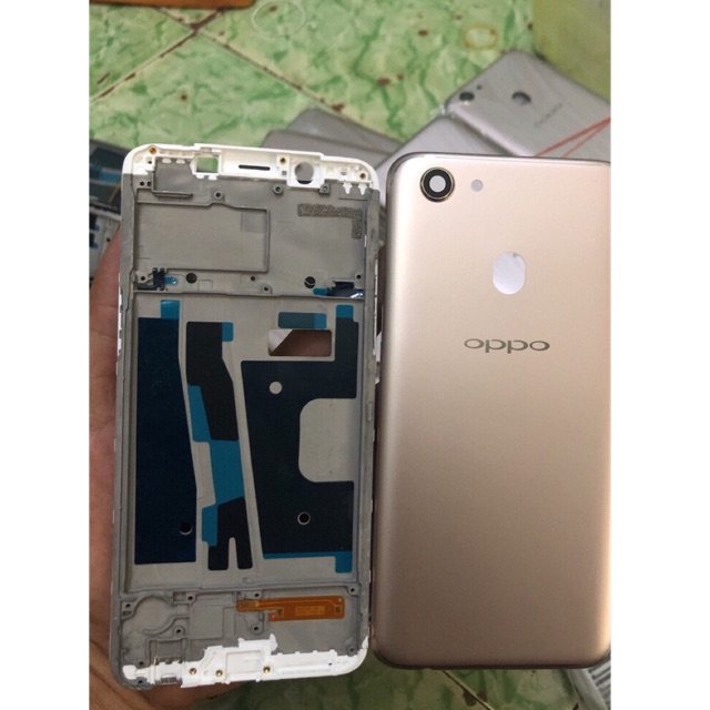 Vỏ oppo f5 ( vỏ + xương)